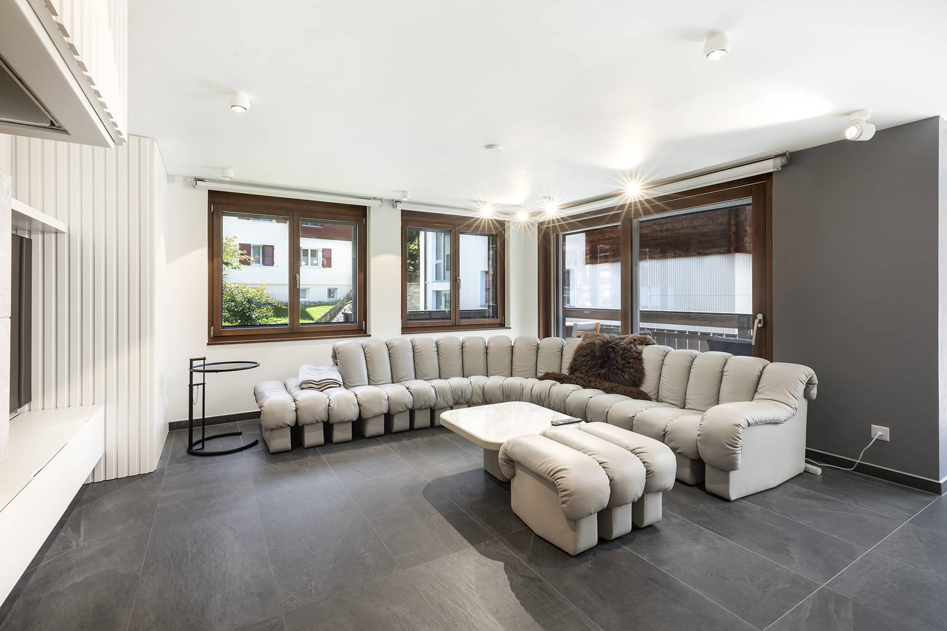 2025-08-05---Colosseo---1022LR2-Modifier-Modifier